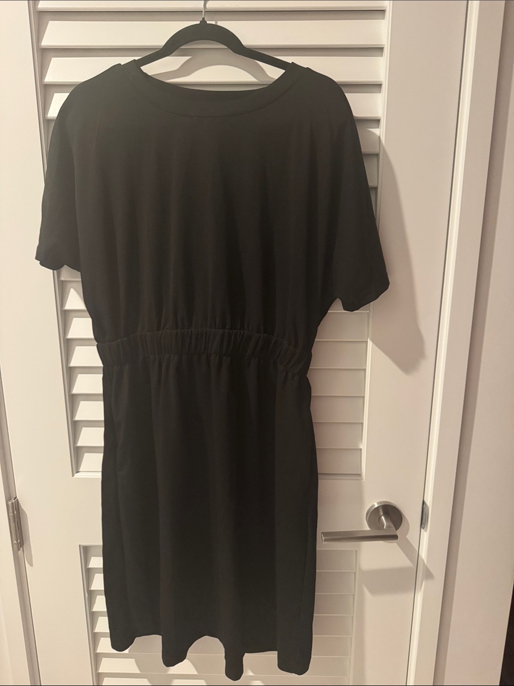 Classic Black Short Sleeve Elastic Waist Dress